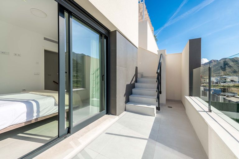 Property thumbnail 19