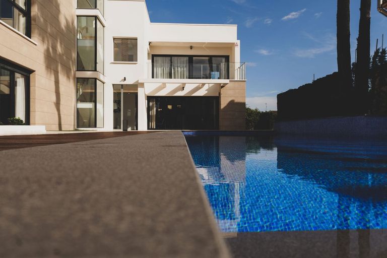 Property thumbnail 8