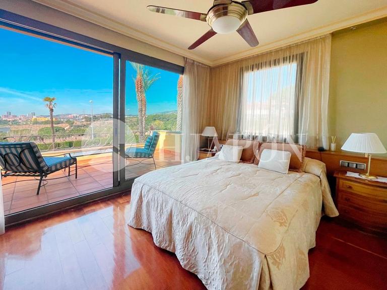 Property thumbnail 15