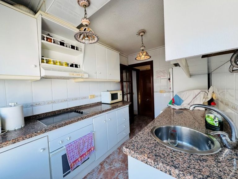 Property thumbnail 11