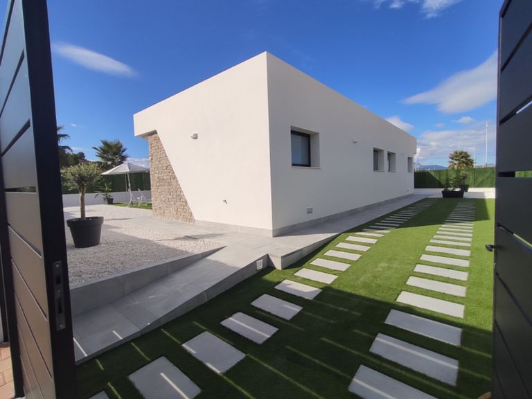 Property thumbnail 6