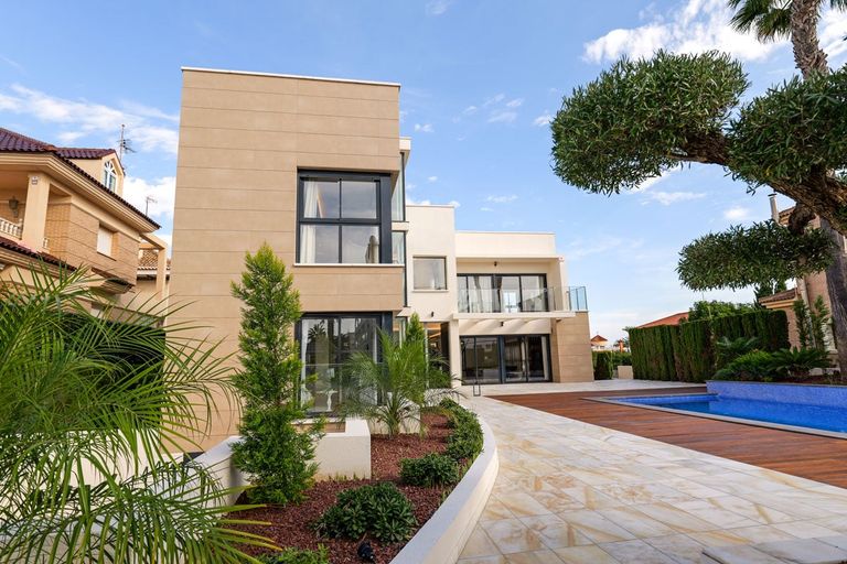 Property thumbnail 7