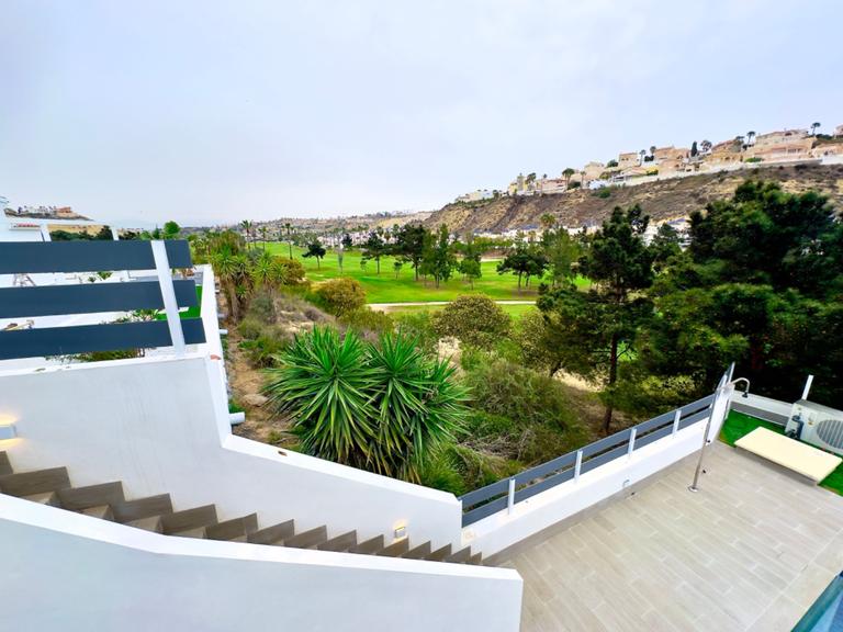 Property thumbnail 23