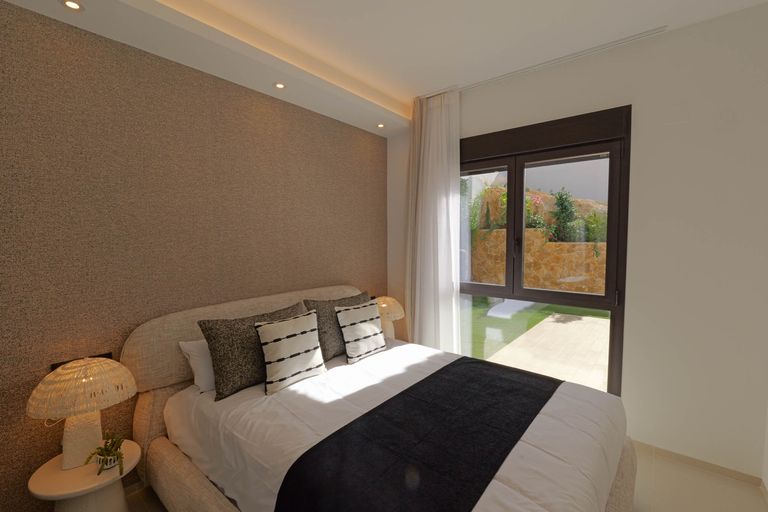Property thumbnail 23