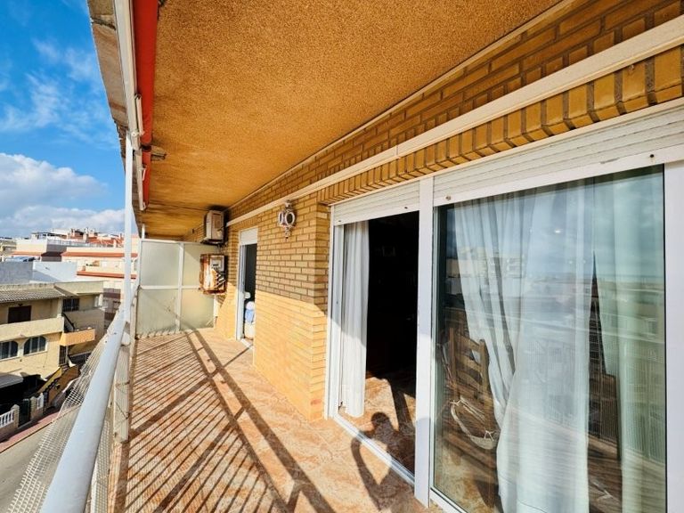 Property thumbnail 1