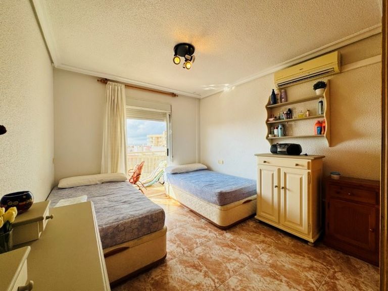 Property thumbnail 23