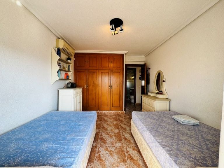 Property thumbnail 24