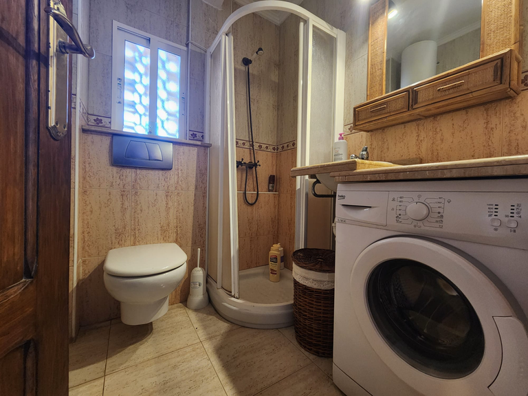 Property thumbnail 10