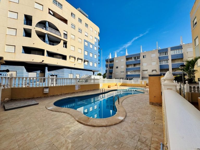 Property thumbnail 1