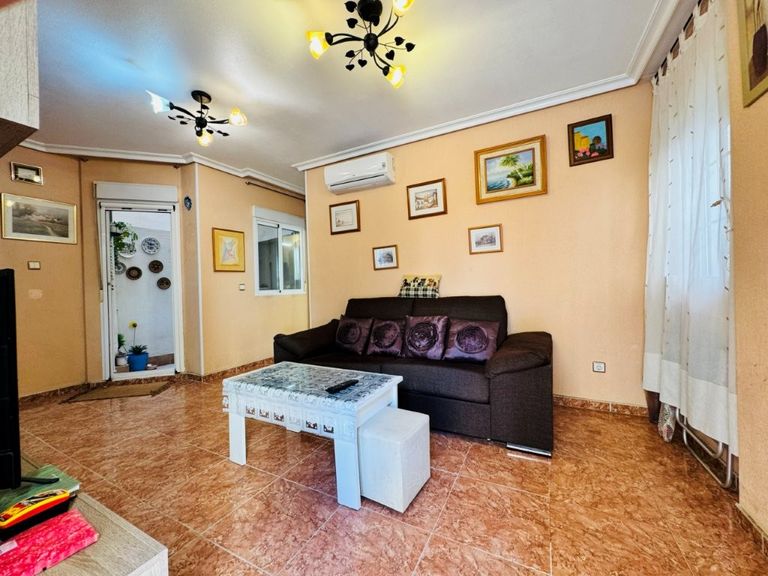 Property thumbnail 11