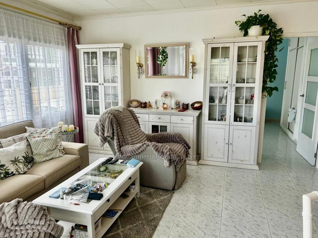 2 bedroom Apartment in Puerto De La Cruz, Tenerife - Property IT11783