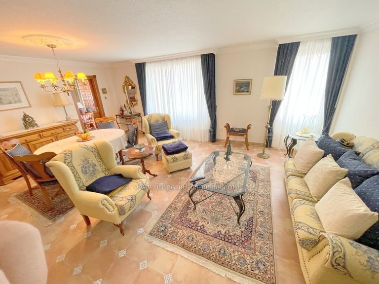 Property thumbnail 1