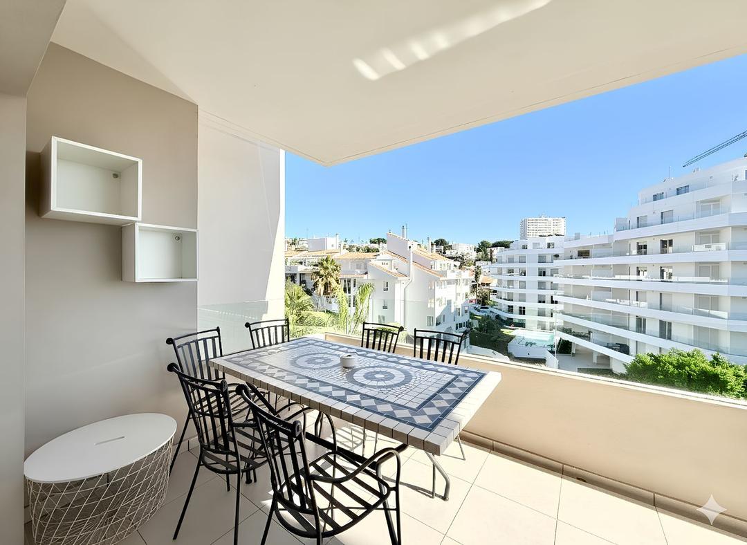 3 bedroom Apartment in Nueva Andalucia, Costa del Sol - Property ITC1743
