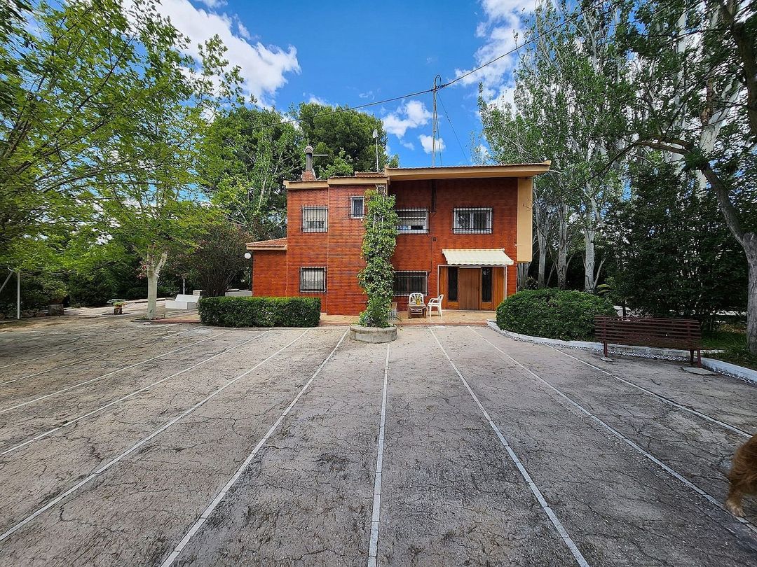Property image 16