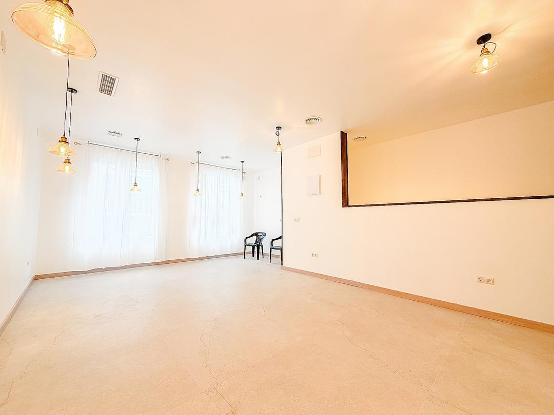 2 bedroom Apartment in Elche, Costa Blanca - Property IV7001