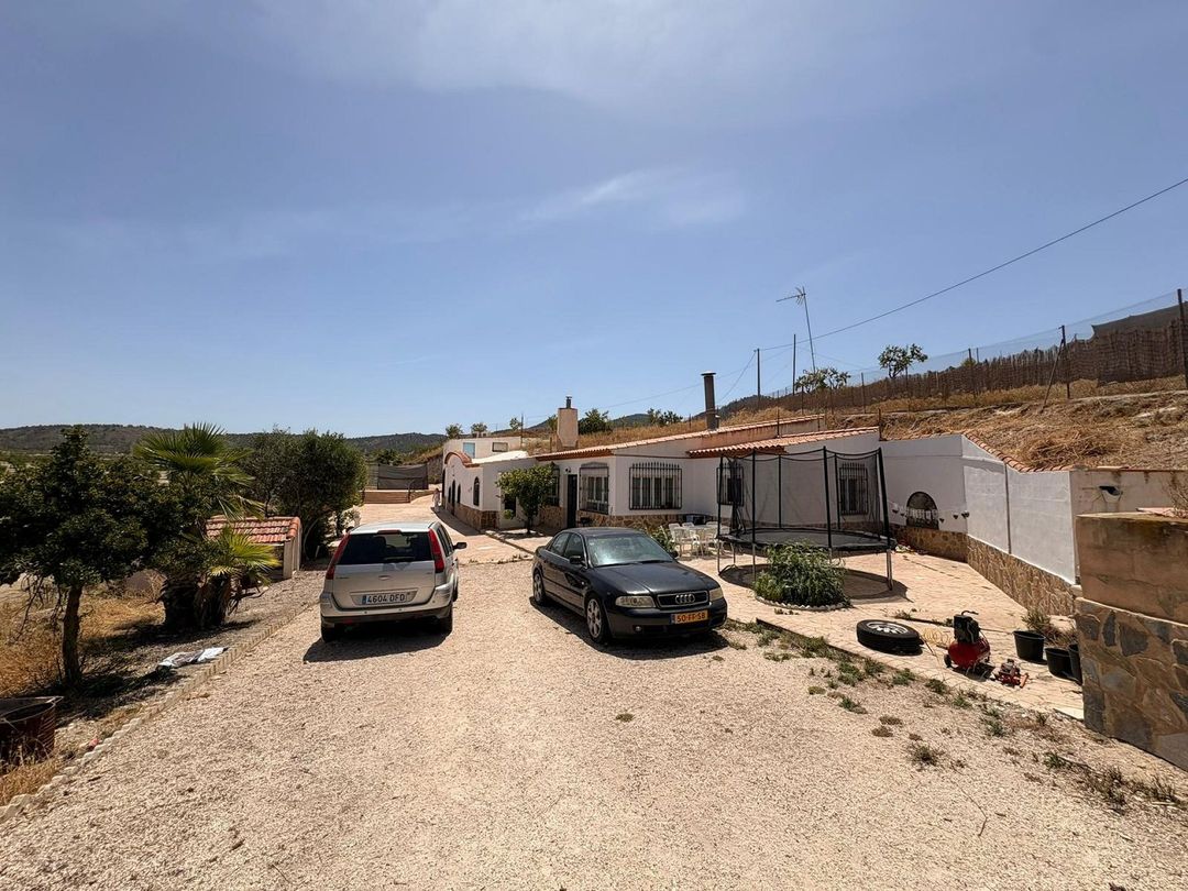Property image 7