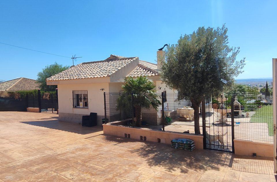 Property image 8
