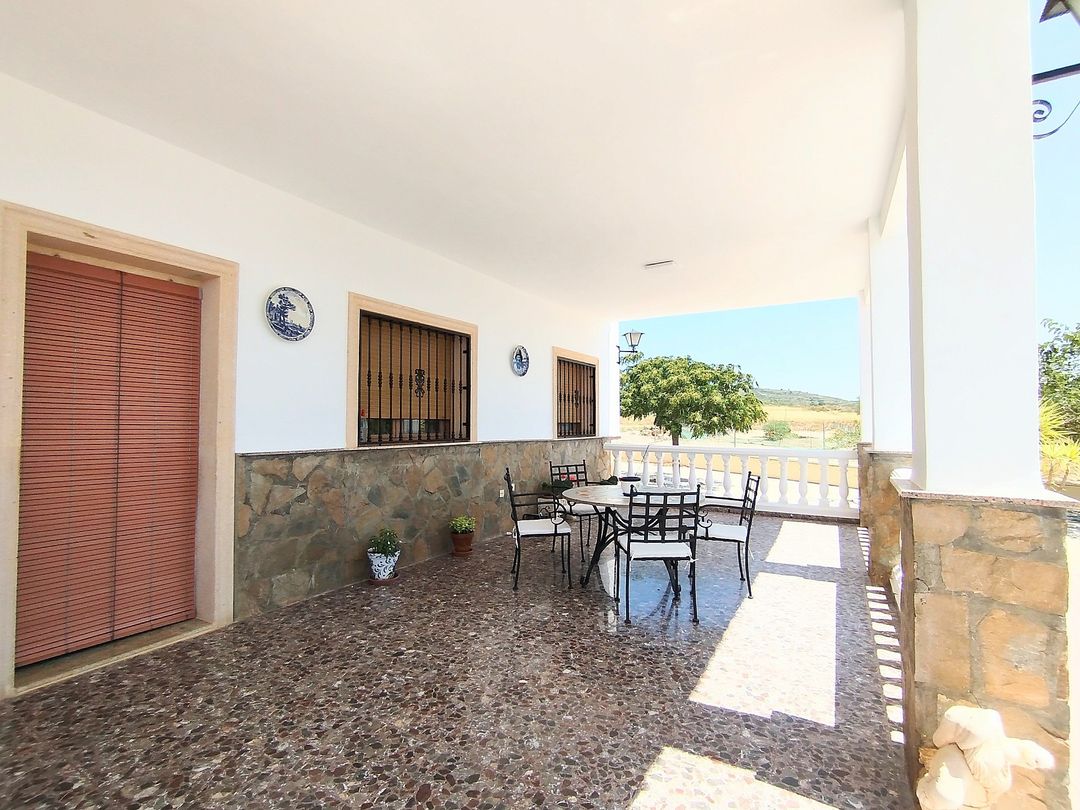 Property image 8