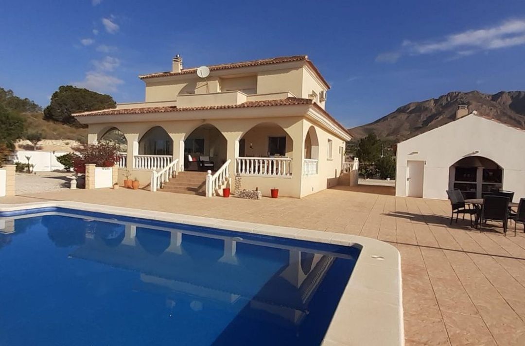 Property image 10