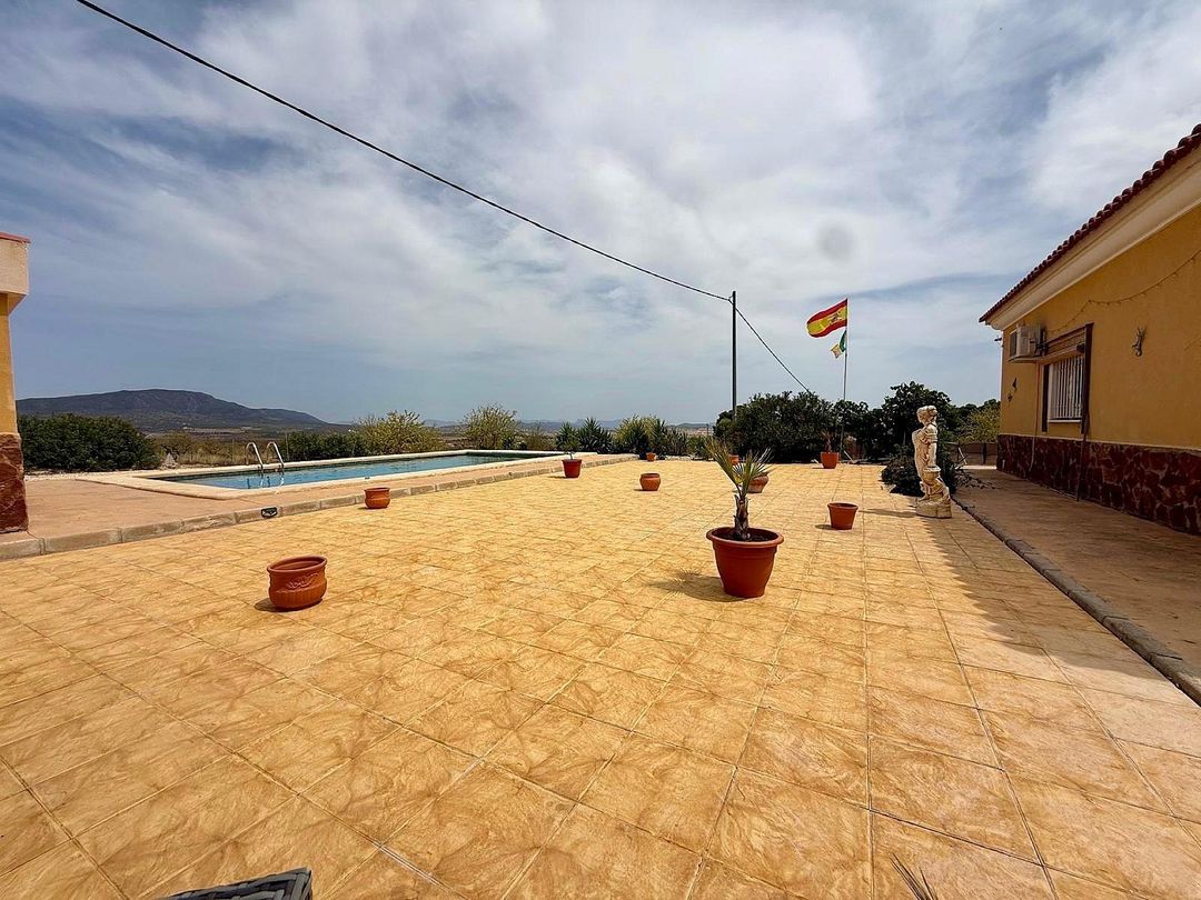 Property image 32