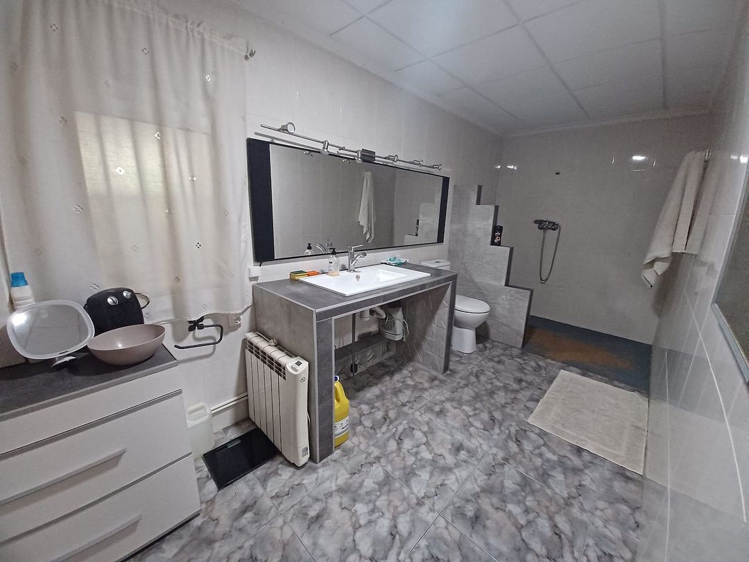 Property image 44