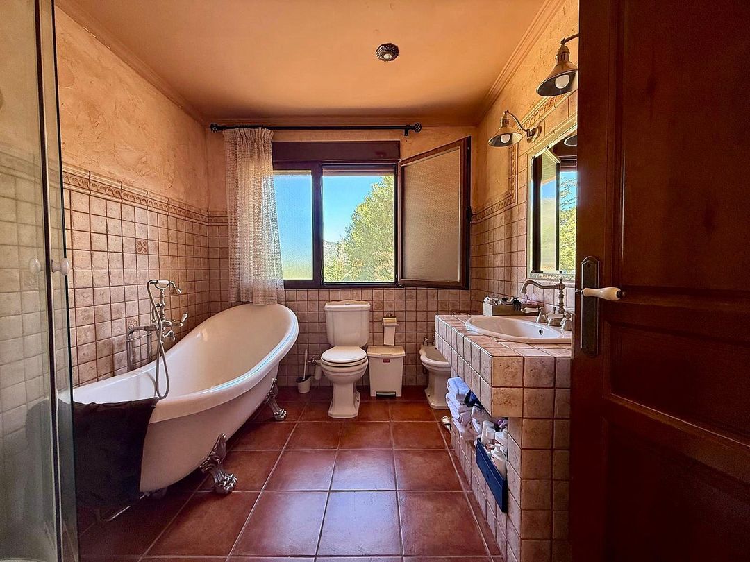 Property image 32