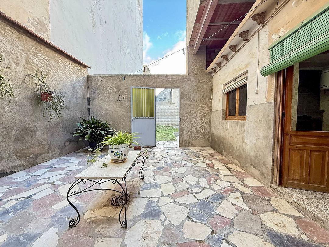 5 bedroom House / Villa in Pinoso, Costa Blanca - Property IV13