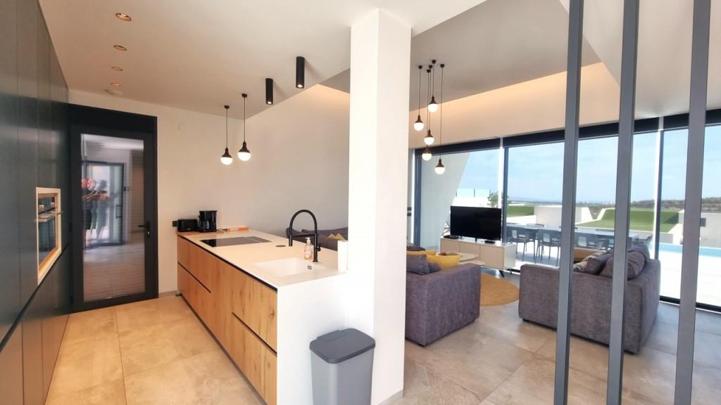 4 bedroom House / Villa in Rojales, Costa Blanca - Property IV210029