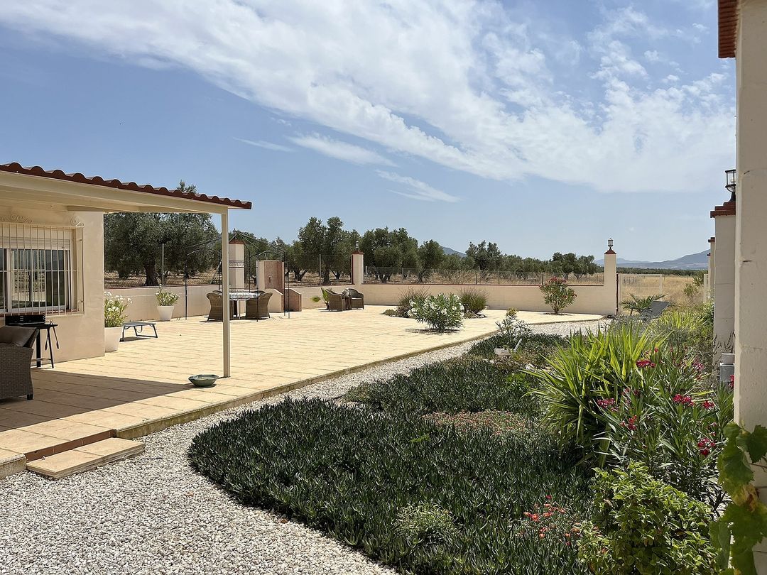 Property image 40