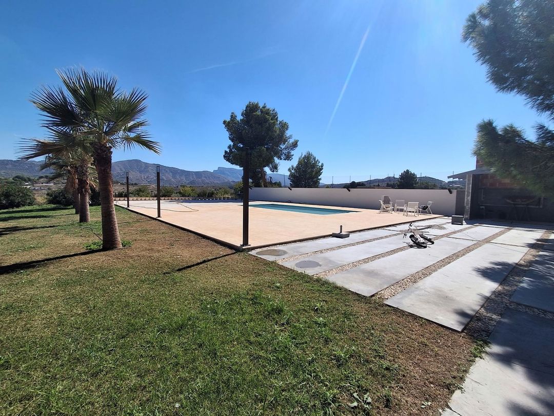 Property image 16