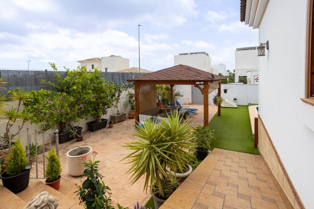 Property image 30