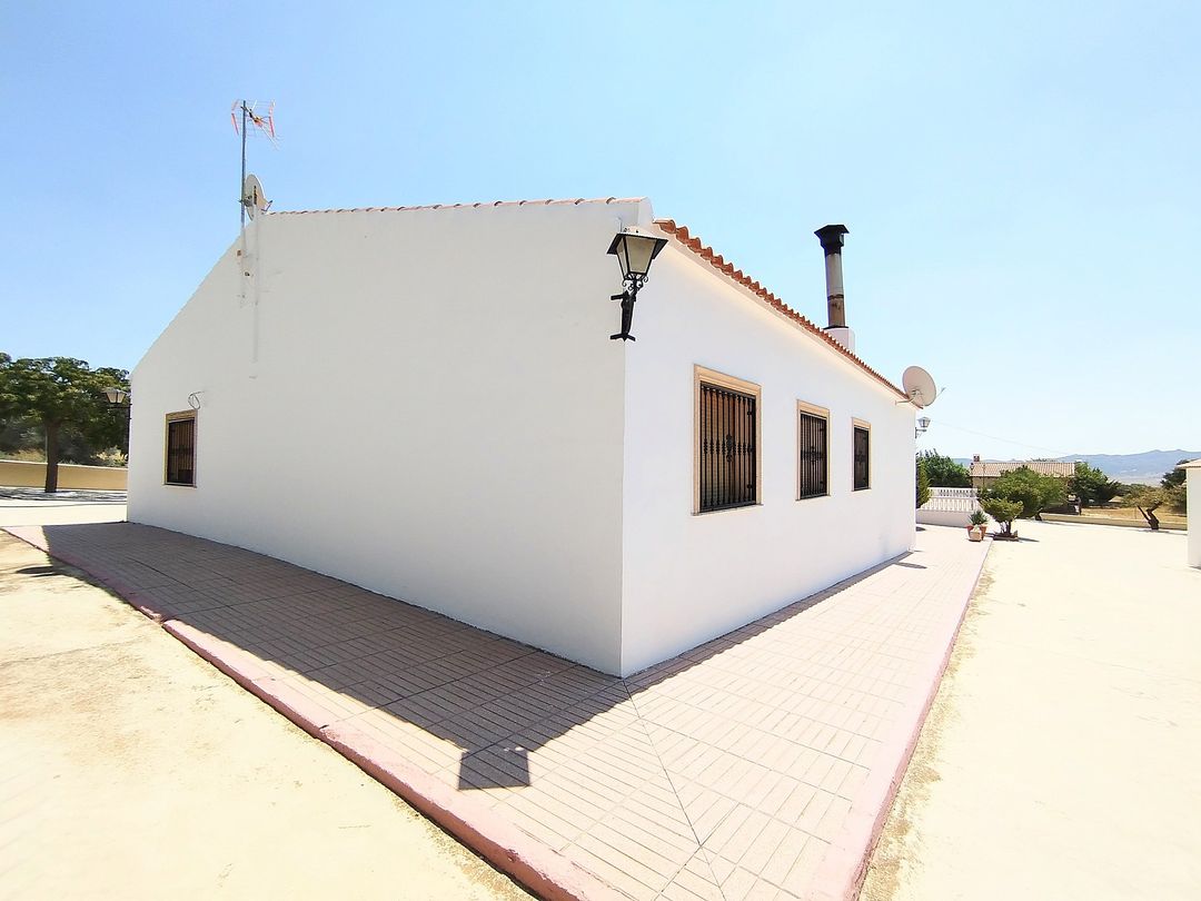 Property image 43