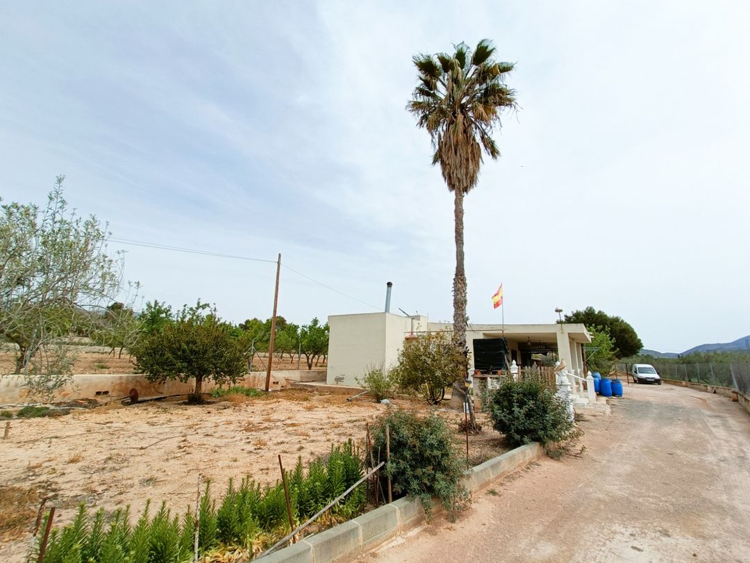 Property image 8