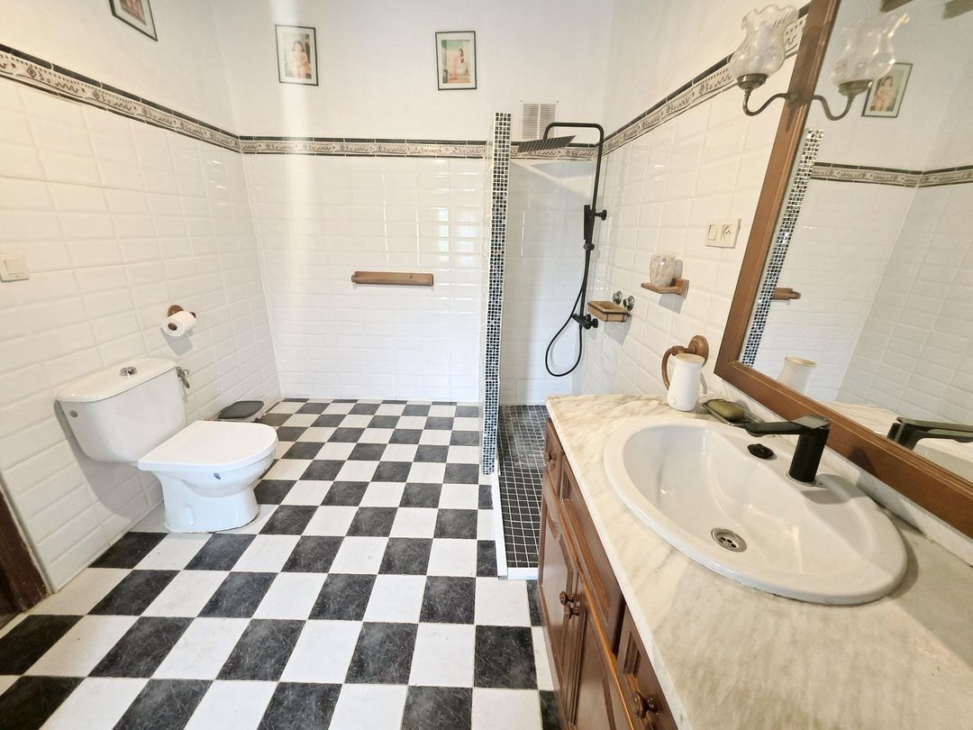 Property image 46