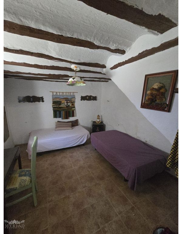 Property thumbnail 16