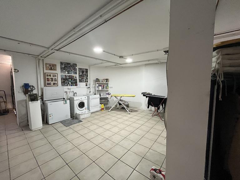 Property thumbnail 22