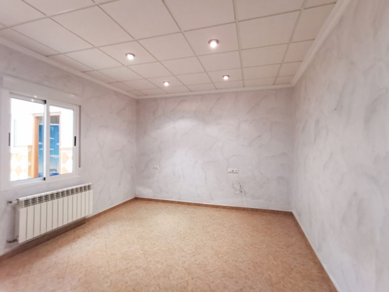 Property thumbnail 35