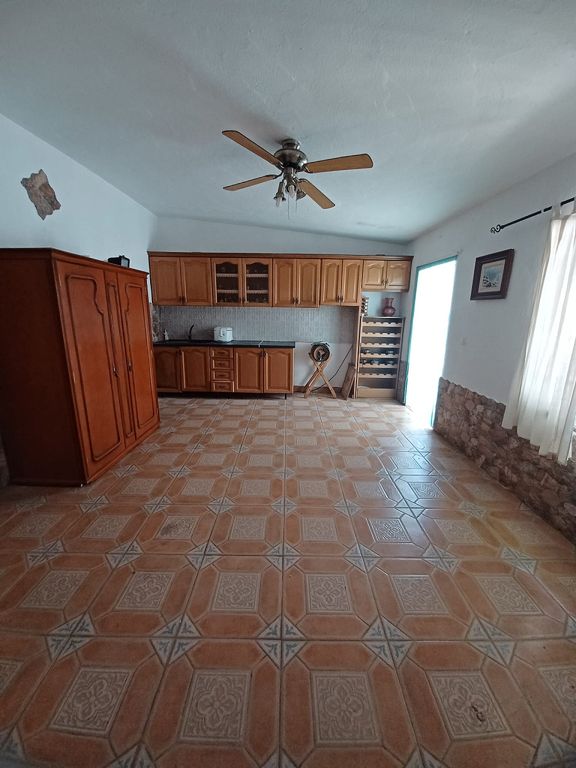 Property thumbnail 36