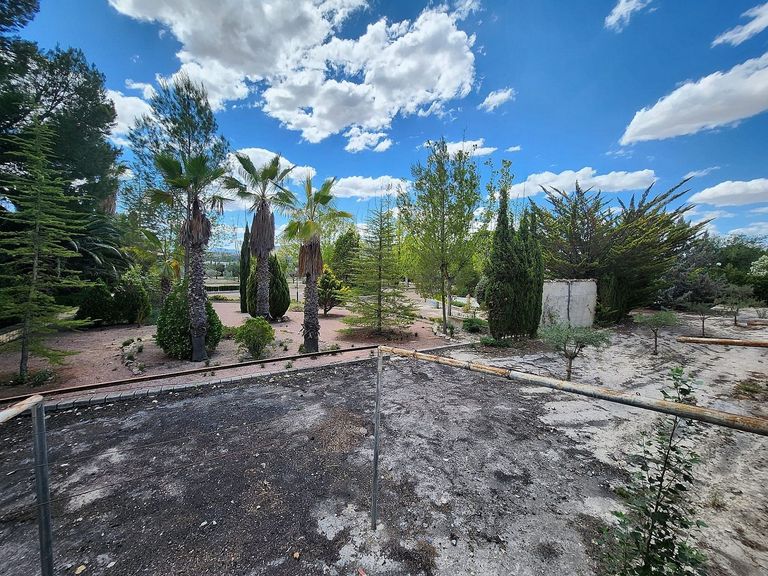 Property thumbnail 10