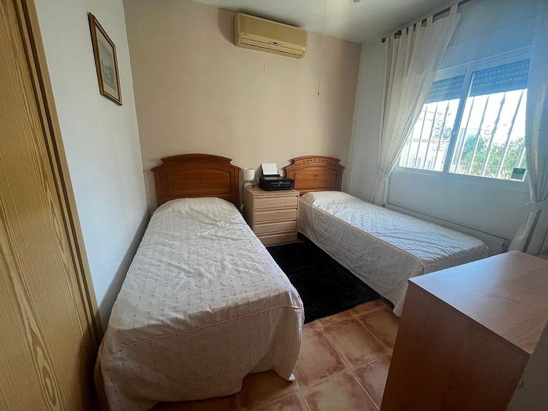 Property thumbnail 14