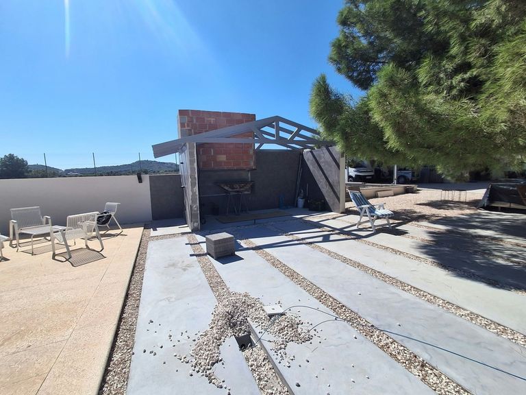 Property thumbnail 33