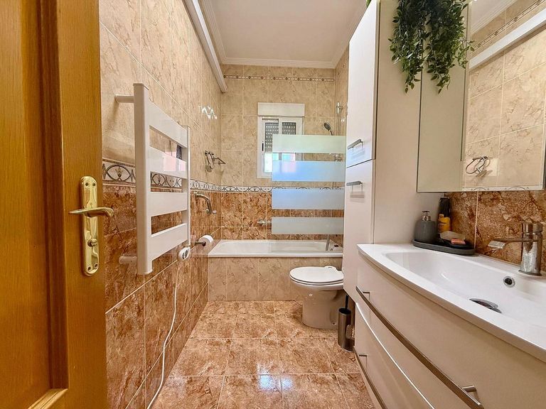 Property thumbnail 29