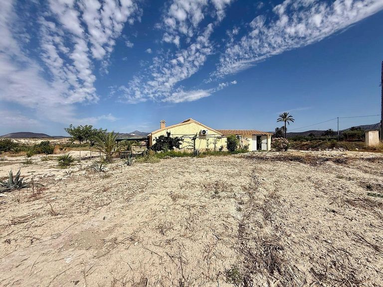 Property thumbnail 3