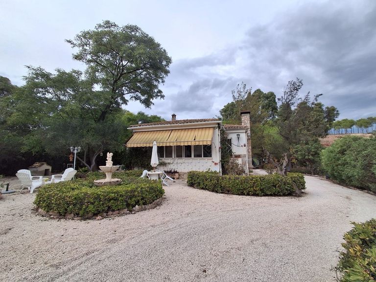 Property thumbnail 1