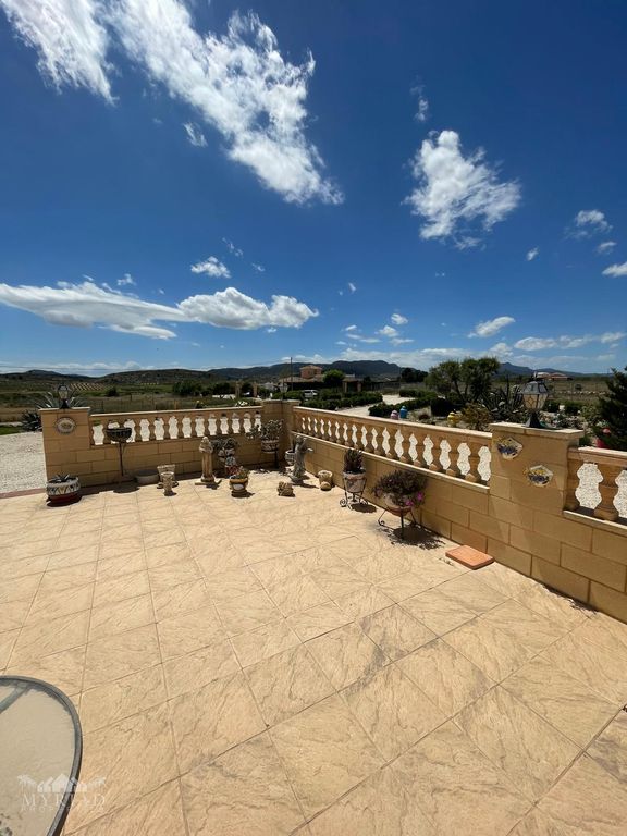Property thumbnail 30