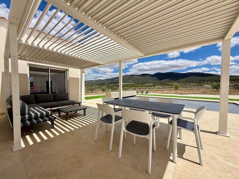 Property thumbnail 25