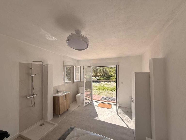 Property thumbnail 15
