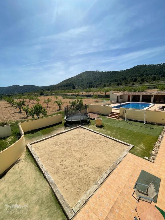 Property thumbnail 37