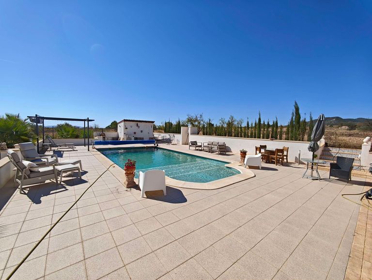 Property thumbnail 50