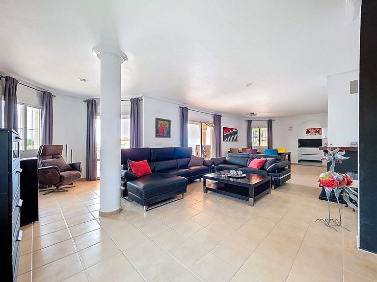 Property thumbnail 45